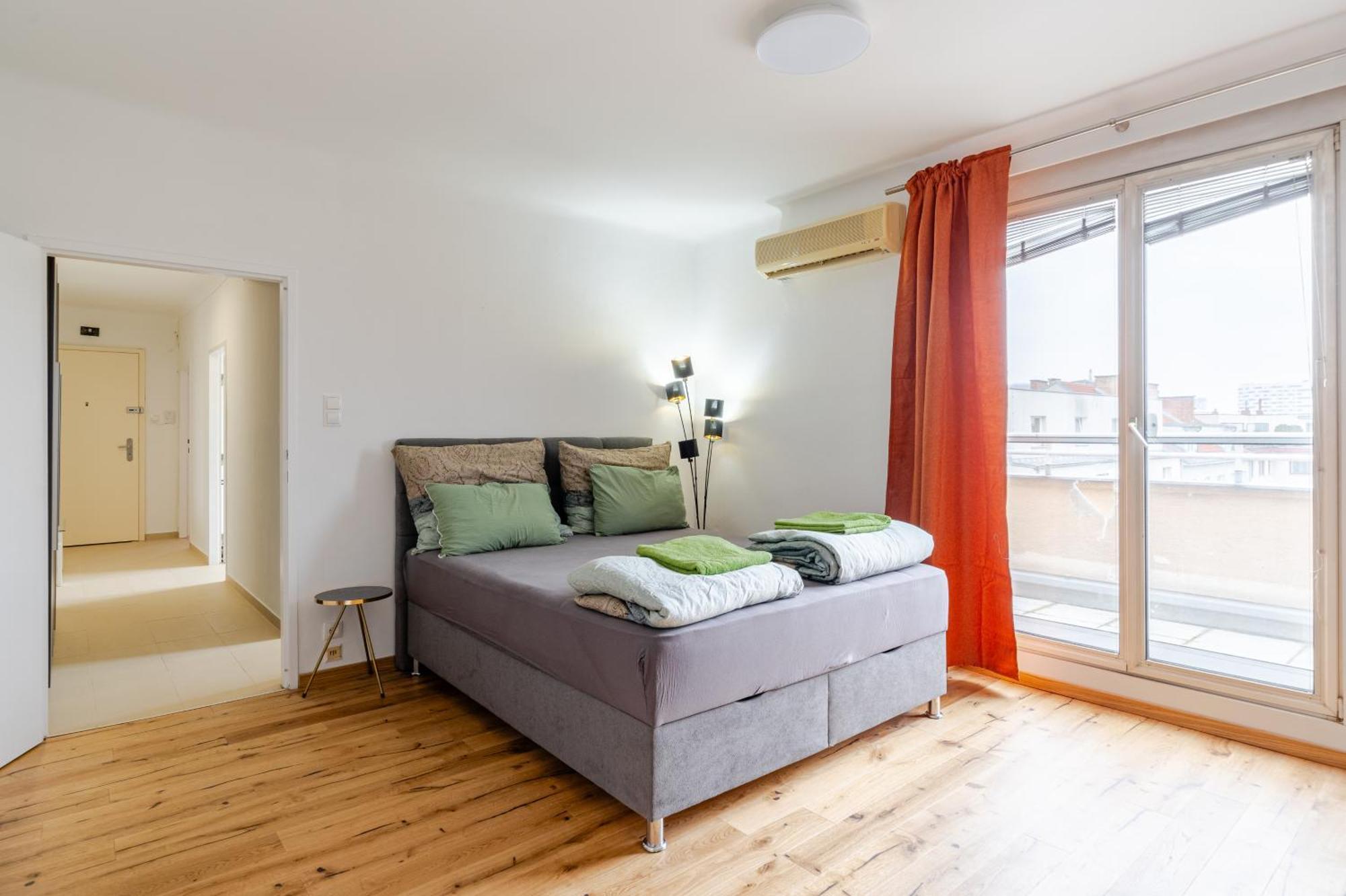 10 Minutes To City Centre And Next To Wien Hbf And Easy From Airport Kültér fotó